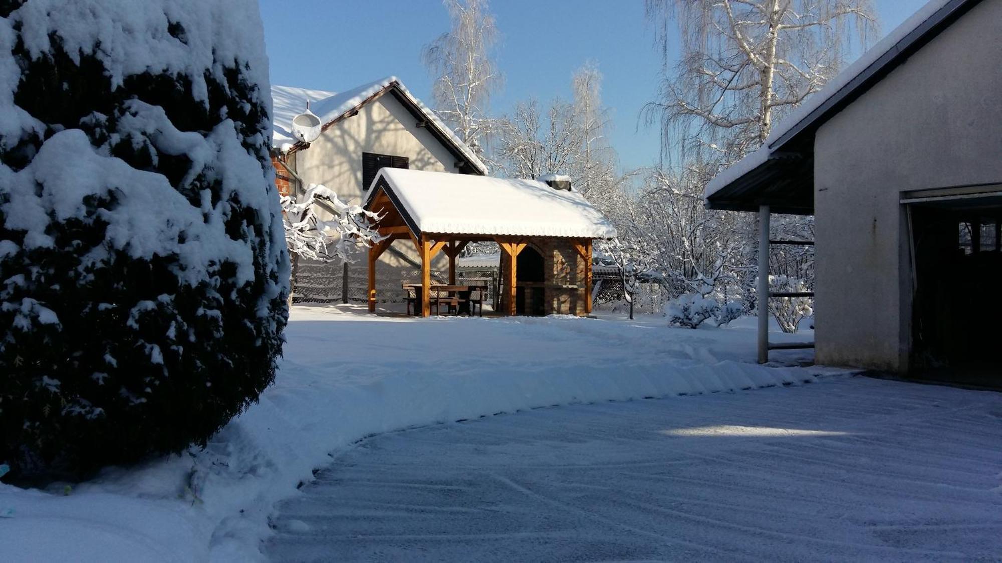 Masenka Appartement Gospić Buitenkant foto